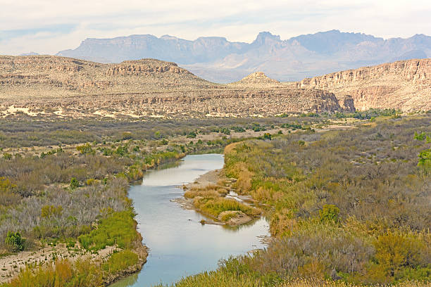 istock Meandering River Through a Desert Canyon 471781474