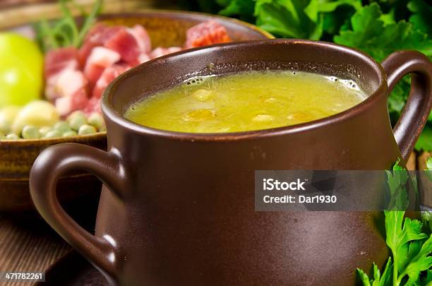 Zuppa Di Piselli - Fotografie stock e altre immagini di Aglio - Alliacee - Aglio - Alliacee, Calore - Concetto, Carne