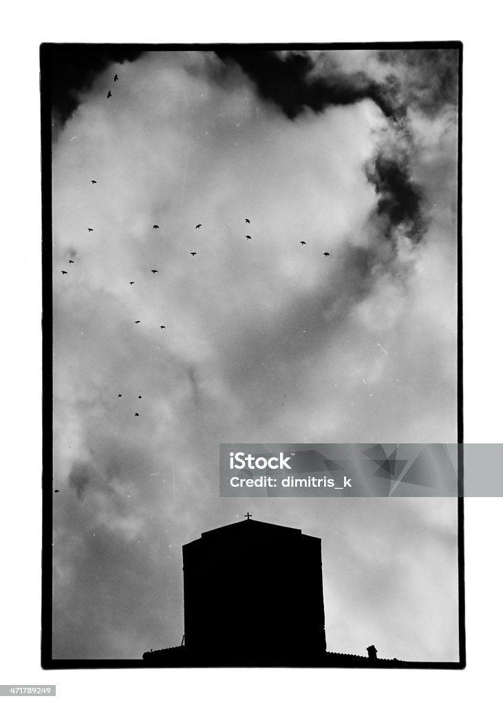 Iglesia Silueta bajo cielo nublado - Foto de stock de Abstracto libre de derechos