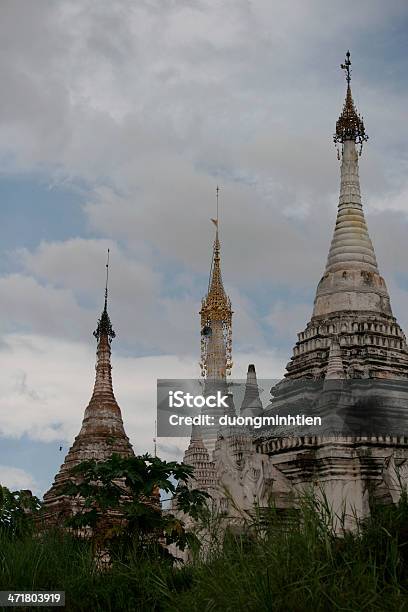 仏塔には修道院ミャンマー - シュエダゴォンパゴダのストックフォトや画像を多数ご用意 - シュエダゴォンパゴダ, ミャンマー, ヤンゴン