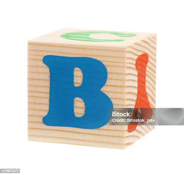 Cubos Con Cartas Foto de stock y más banco de imágenes de Aprender - Aprender, Bloque de construcción, Calificación académica