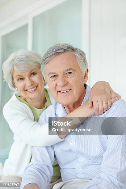 Amore E Amore - Fotografie stock e altre immagini di 60-69 anni - 60-69 anni, 65-69 anni, 70-79 anni