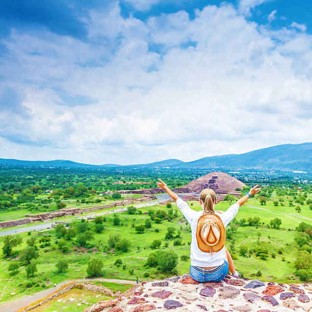 istock Tourist woman in mountains 471808075