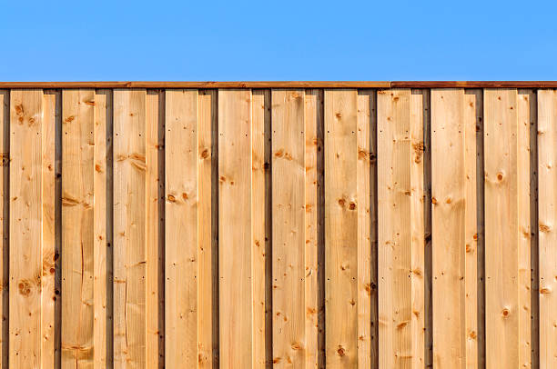 recinzione in legno - privacy partition foto e immagini stock