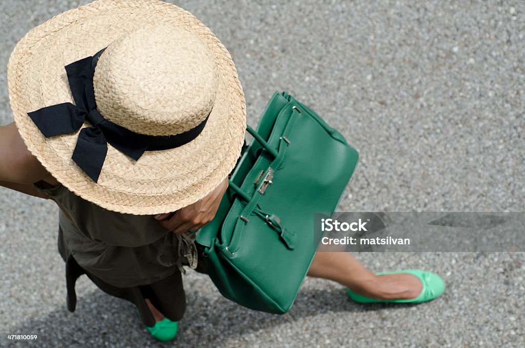 Mujer con sombrero de paja - Foto de stock de Adulto libre de derechos