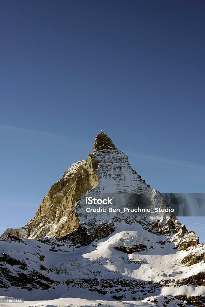 Foto de paisagem do Matterhorn montanhas na Suíça - Foto de stock de Alpes Peninos royalty-free