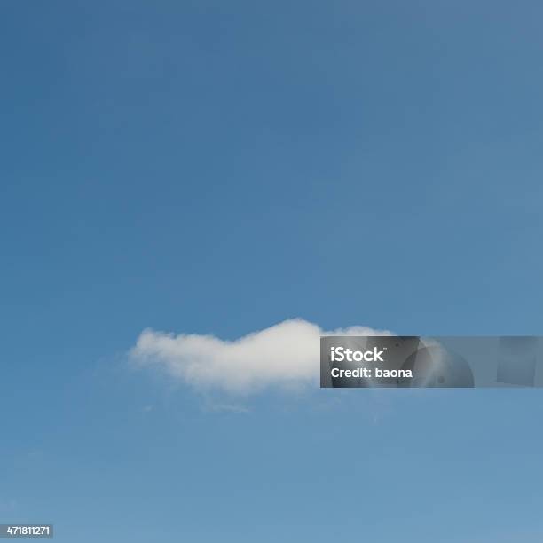 Nuvens - Fotografias de stock e mais imagens de Ao Ar Livre - Ao Ar Livre, Azul, Beleza natural