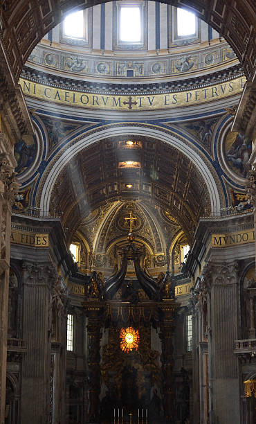 聖ピーター大聖堂のバチカン、イタリアの - papal conclave ストックフォトと画像