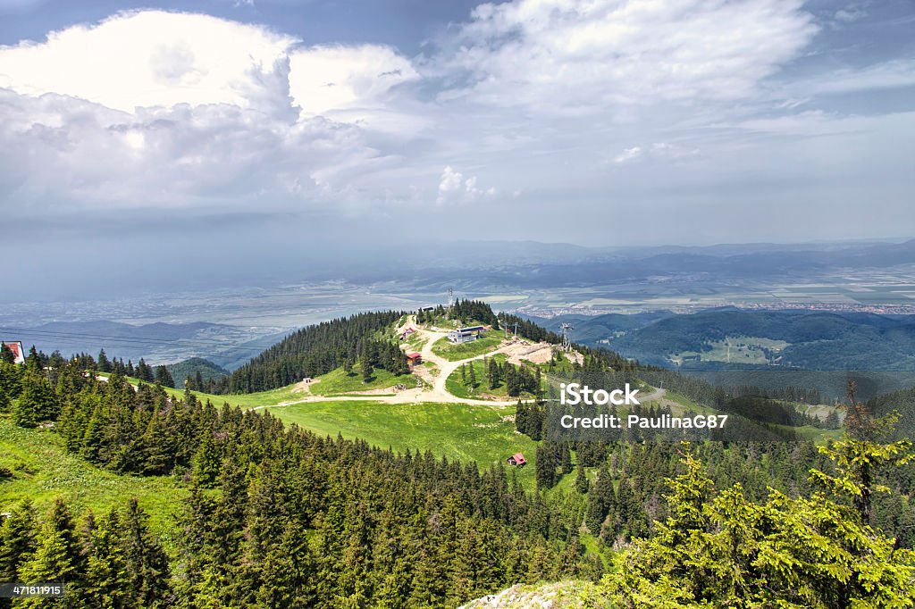 Vista de Postavarul maciço, Romênia - Foto de stock de Montanhas Bucegi royalty-free