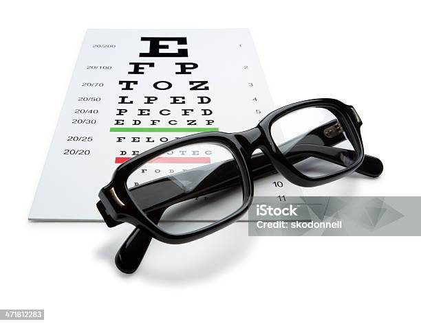 Quadro De Teste De Visão E Óculos De Leitura - Fotografias de stock e mais imagens de Figura para recortar - Figura para recortar, Optometrista, Exame oftalmológico