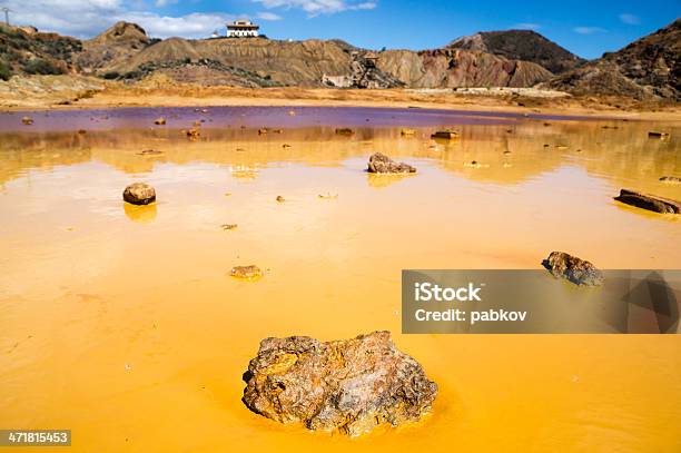 Vecchio Miniera In Mazarron Murcia Spagna - Fotografie stock e altre immagini di Albero - Albero, Ambientazione esterna, Calore - Concetto