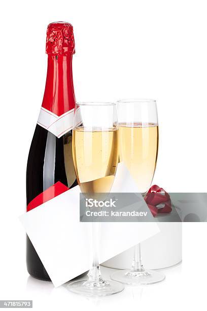 Champanhe Com Caixa De Presente E Cartão Vazio - Fotografias de stock e mais imagens de Aniversário - Aniversário, Bebida, Bebida Alcoólica