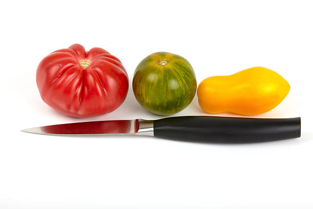 3 つの新鮮なオーガニックのトマト - heirloom tomato zebra tomato tomato organic ストックフォトと画像