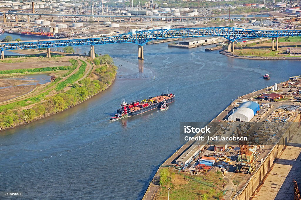 Vue aérienne de Péniche commerciale et tir de bateau - Photo de Port libre de droits