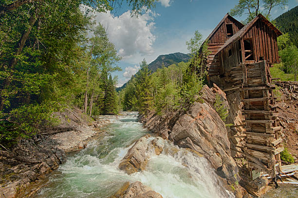istock Old Crystal Mill on the river in Colorado 471819613