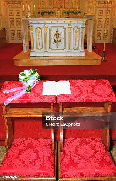 Reservecelebración De Boda Flores Foto de stock y más banco de imágenes de Altar - Altar, Amor - Sentimiento, Antiguo Testamento