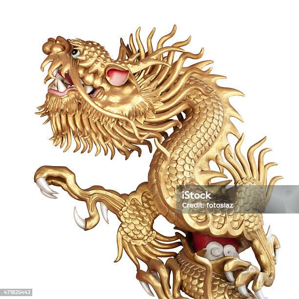 Скульптура Дракона В Китайском Золотой — стоковые фотографии и другие картинки Китайский Дракон - Китайский Дракон, Белый фон, Азия