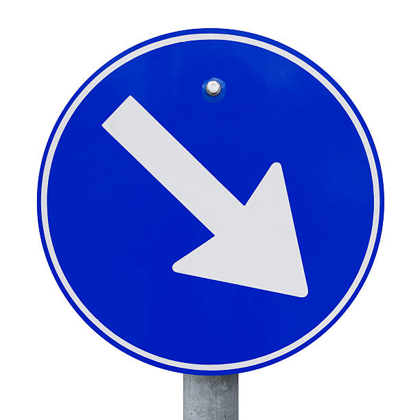 sinal de estrada com traçado de recorte - one way sign single object street imagens e fotografias de stock