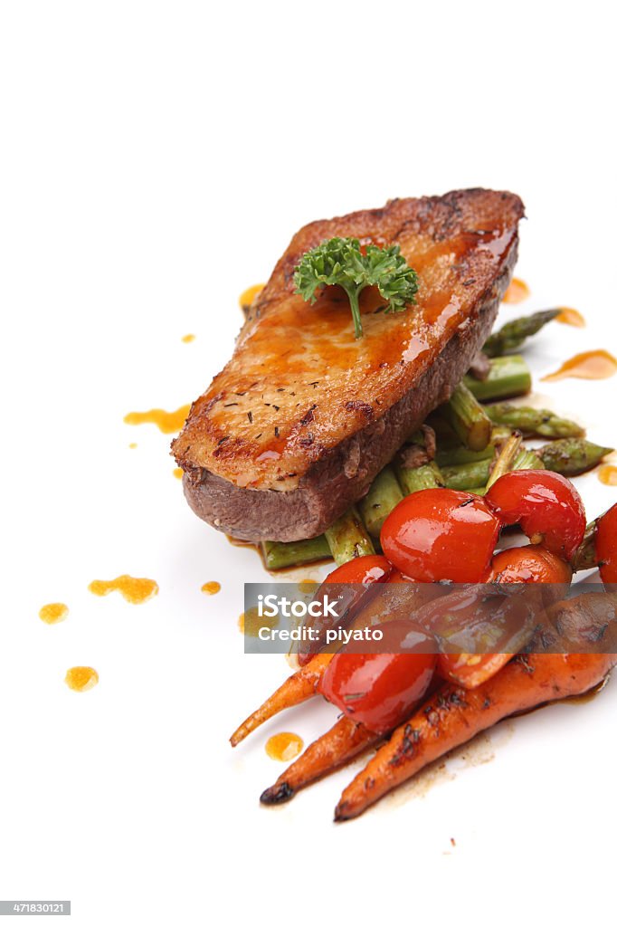 Filet de canard rôti sauce de baies - Photo de Aliment libre de droits