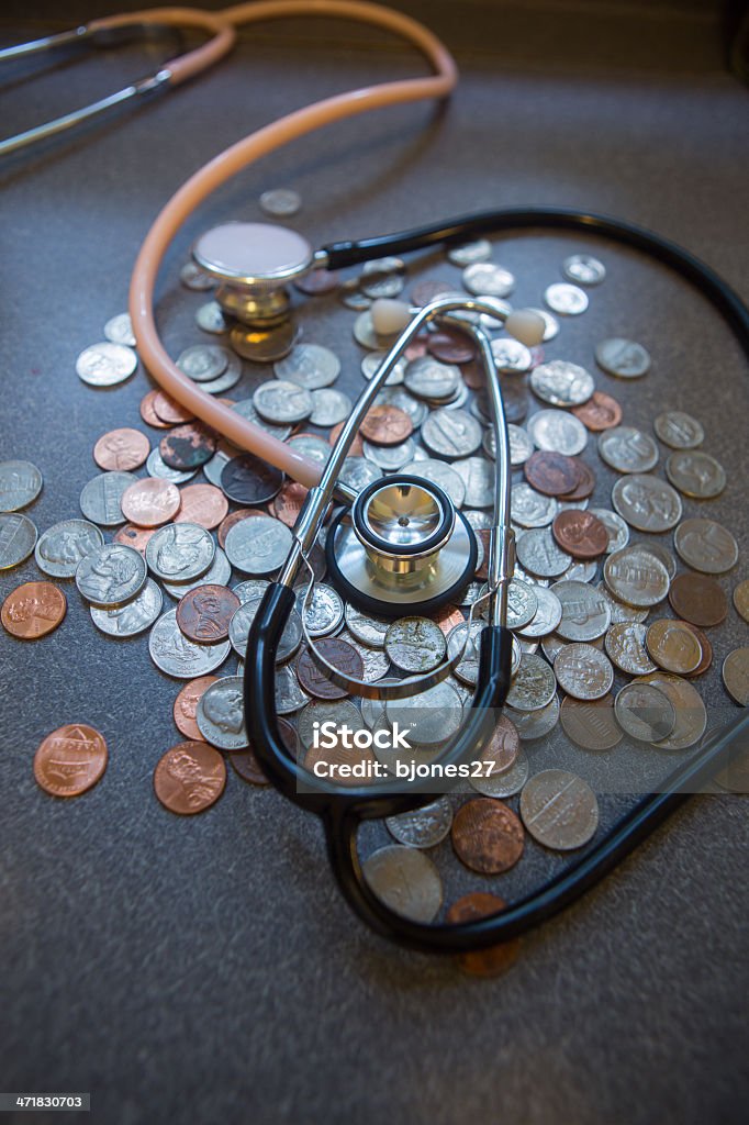 Pieniądze i Medycyna - Zbiór zdjęć royalty-free (Badanie lekarskie)