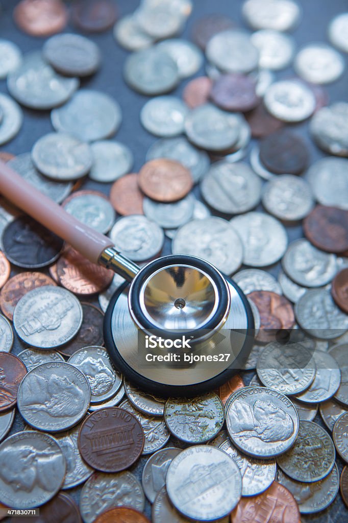 Деньги и Медицина - Стоковые фото Американская валюта роялти-фри