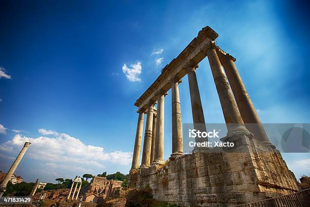 Forum Romanum W Rzym Włochy - zdjęcia stockowe i więcej obrazów Archeologia - Archeologia, Bez ludzi, Forum Romanum