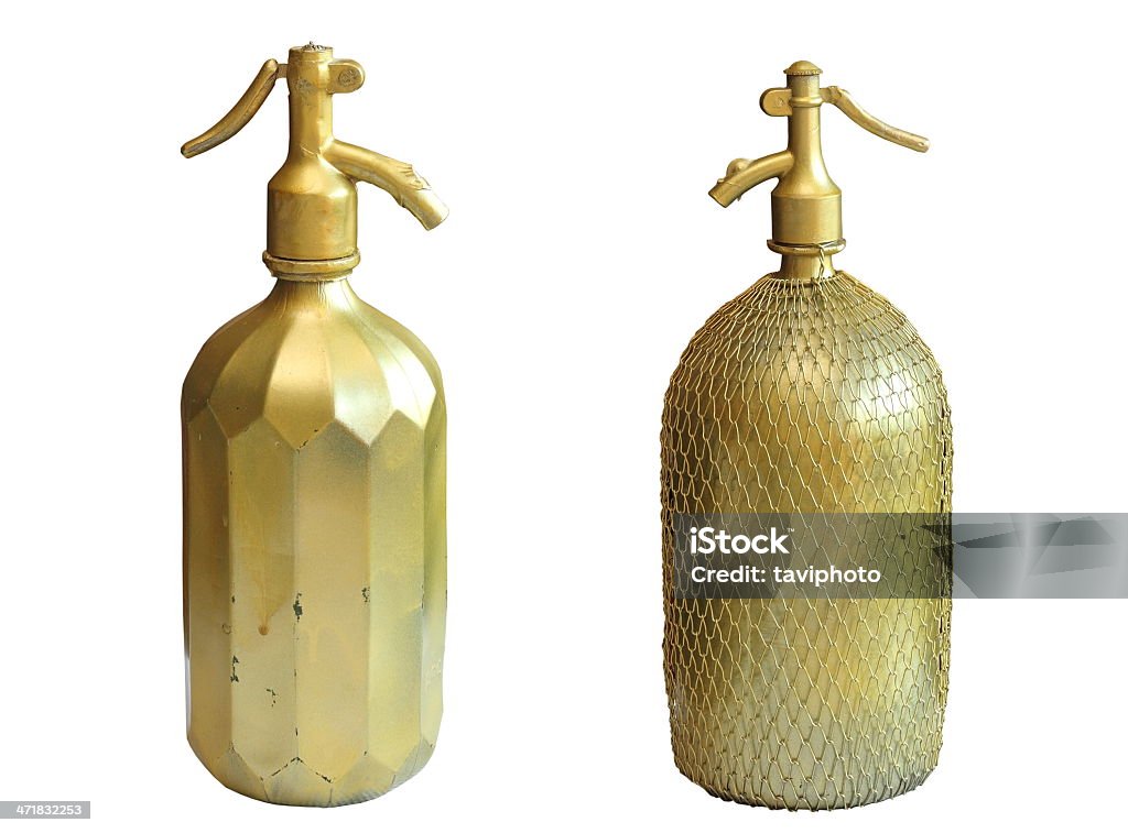 Очень старый медных бутылок для воды sparkling - Стоковые фото Сифон роялти-фри