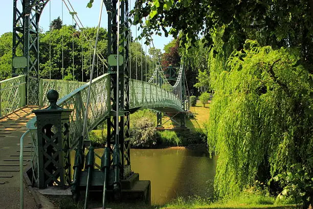 porthill suspension bridge in shrewsbury over the severn