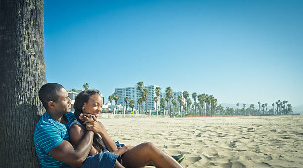istock Sporty Young Couple at the Beach 471837519