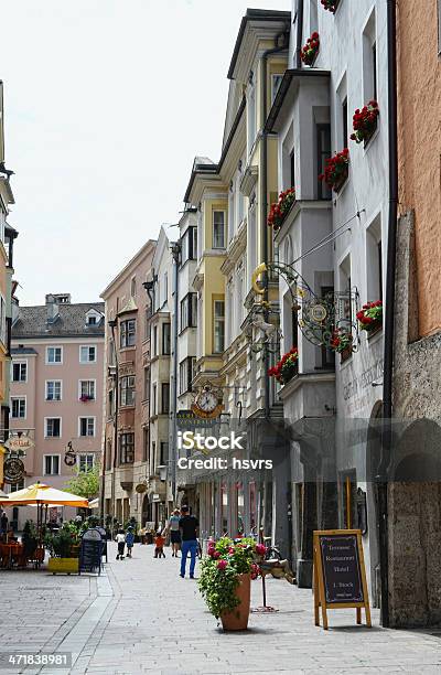 Photo libre de droit de Paysage Urbain Dinnsbruck Old Town District banque d'images et plus d'images libres de droit de Alpes européennes