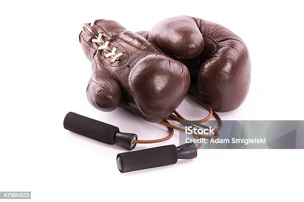 Boxing Handschuhe Mit Springseil Stockfoto und mehr Bilder von Alt - Alt, Altertümlich, Boxen - Sport