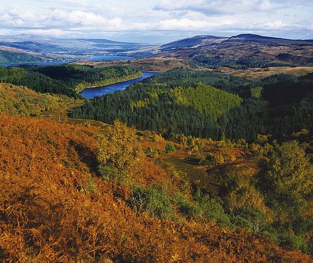 lagos drunkie & venachar trossachs escócia - loch - fotografias e filmes do acervo