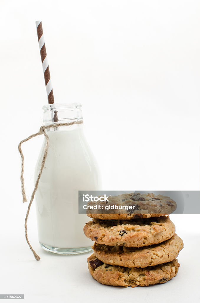 Biscoitos com leite - Royalty-free Amontoar Foto de stock