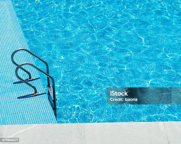 La Piscina Foto de stock y más banco de imágenes de Piscina - Piscina, Accesibilidad, Vista desde arriba