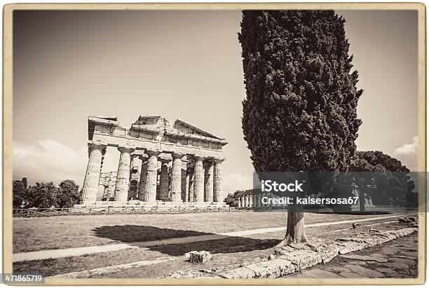 Photo libre de droit de Paestum Temple De Neptune banque d'images et plus d'images libres de droit de Antique - Antique, Antiquité grecque, Antiquité romaine