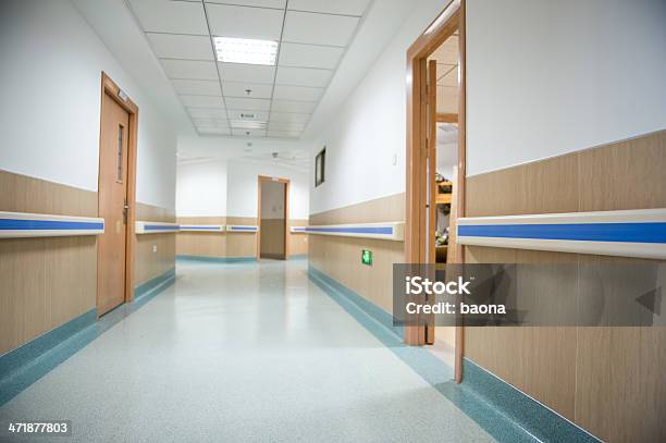Foto de Hospital Interior e mais fotos de stock de Hospital - Hospital, Posto das Enfermeiras, Acidentes e desastres