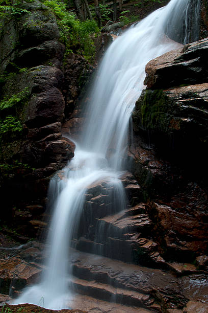 istock Misty Waterfall in New Hampshire 471879155