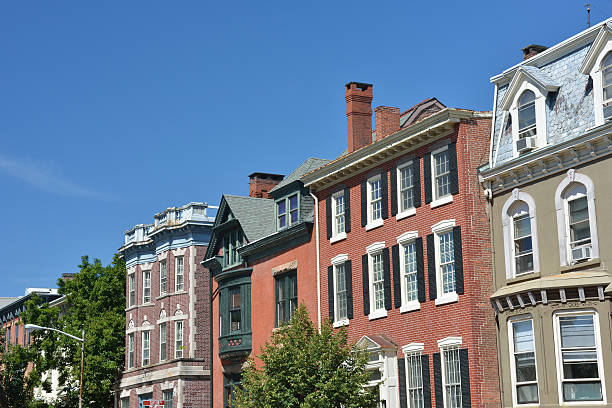 istock Historic Row Homes in Trenton 471880543