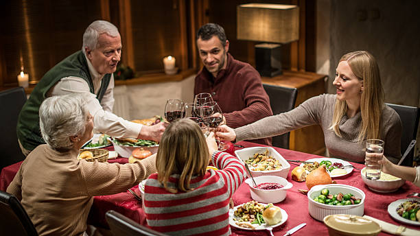 istock Multi Generation Family Celebrating Thanksgiving 471882144
