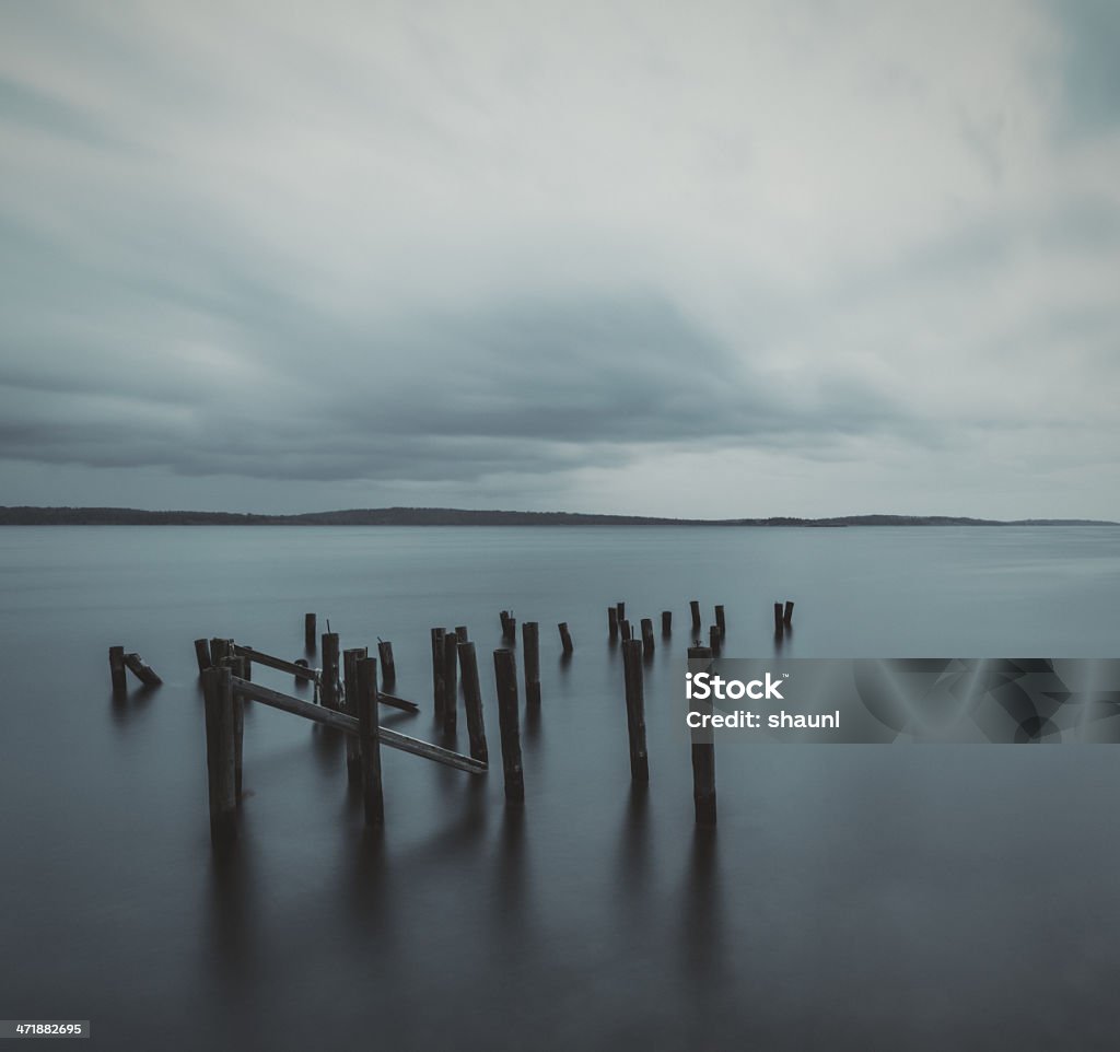 Olvidado muelle - Foto de stock de Abandonado libre de derechos