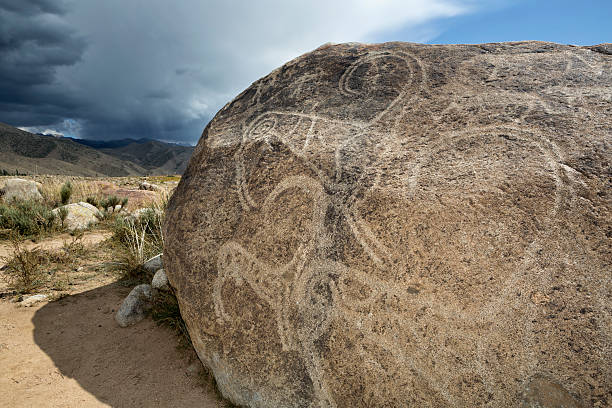 istock Ancient Petroglyph in Cholpon Ata, Issyk-Kul, Kyrgyzstan 471883125