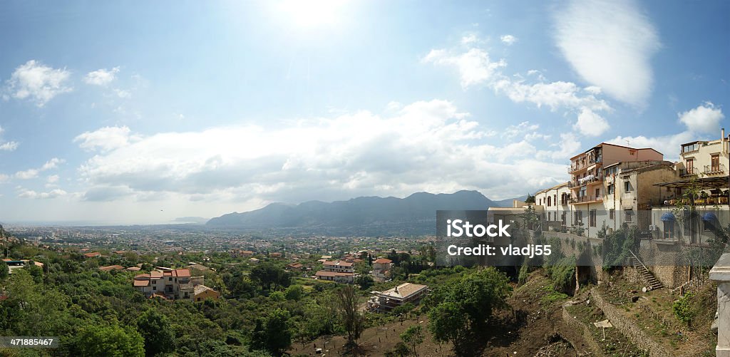 Paesaggio tipico della valle di montagna in Sicilia, Italia - Foto stock royalty-free di Agricoltura