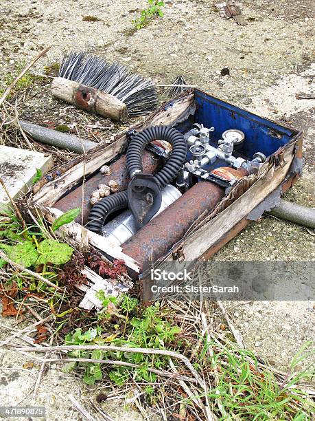 Equipamento De Oxigénio Antigo - Fotografias de stock e mais imagens de Abandonado - Abandonado, Antigo, Antiguidade