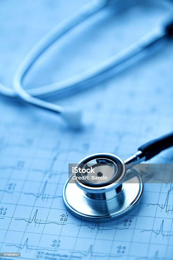 Stethoskop und ECG - Lizenzfrei Herzerkrankung Stock-Foto