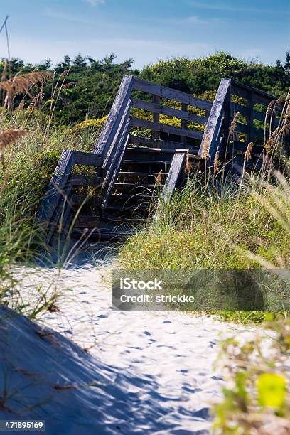 Escadas Praia Passeio De Tábuas - Fotografias de stock e mais imagens de Amarelo - Amarelo, Ao Ar Livre, Areia