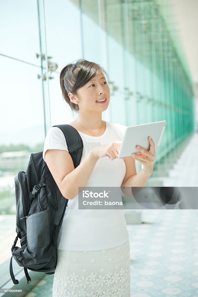 Attraktive asiatische Studentin - Lizenzfrei Akademisches Lernen Stock-Foto