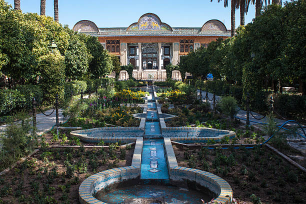 istock Naranjestan garden 471905323