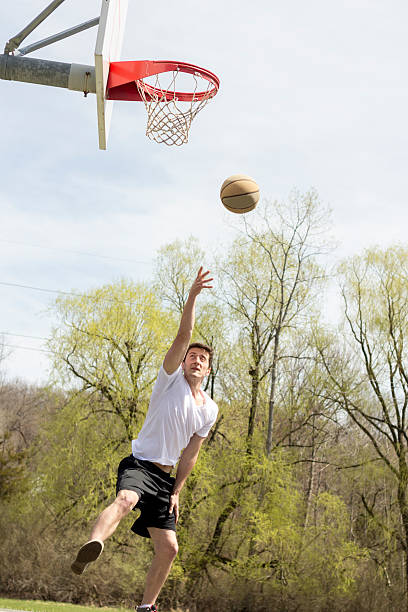 istock Basketball Fancy Layups 471905570