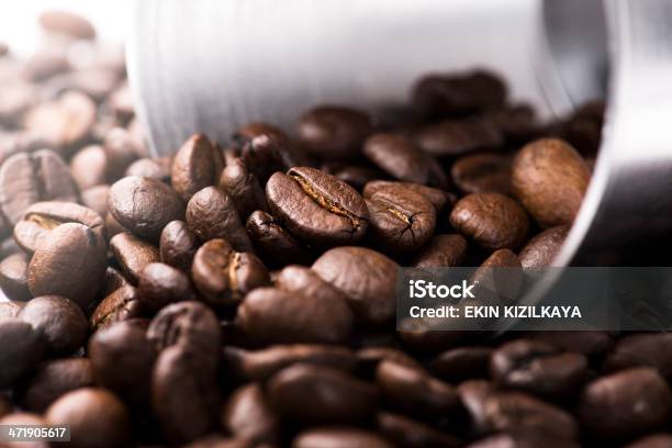 Kaffee Kaffeebohnen Stockfoto und mehr Bilder von Bildhintergrund - Bildhintergrund, Bildschärfe, Braun