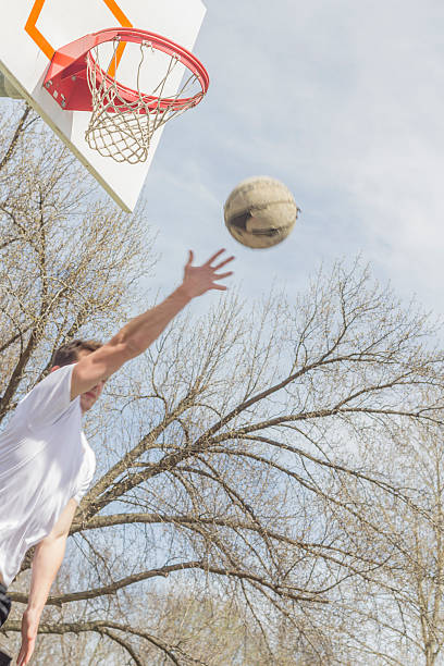 istock Basketball Fancy Layups 471906362